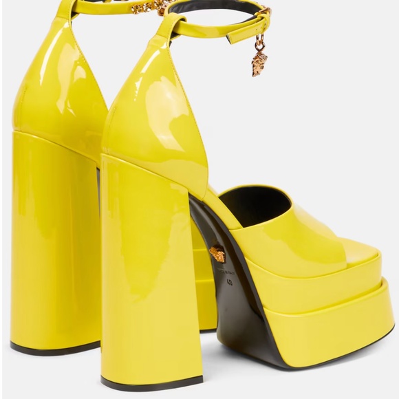 VERSACE Medusa Aevitas patent leather platform sandals - Picture 3 of 6